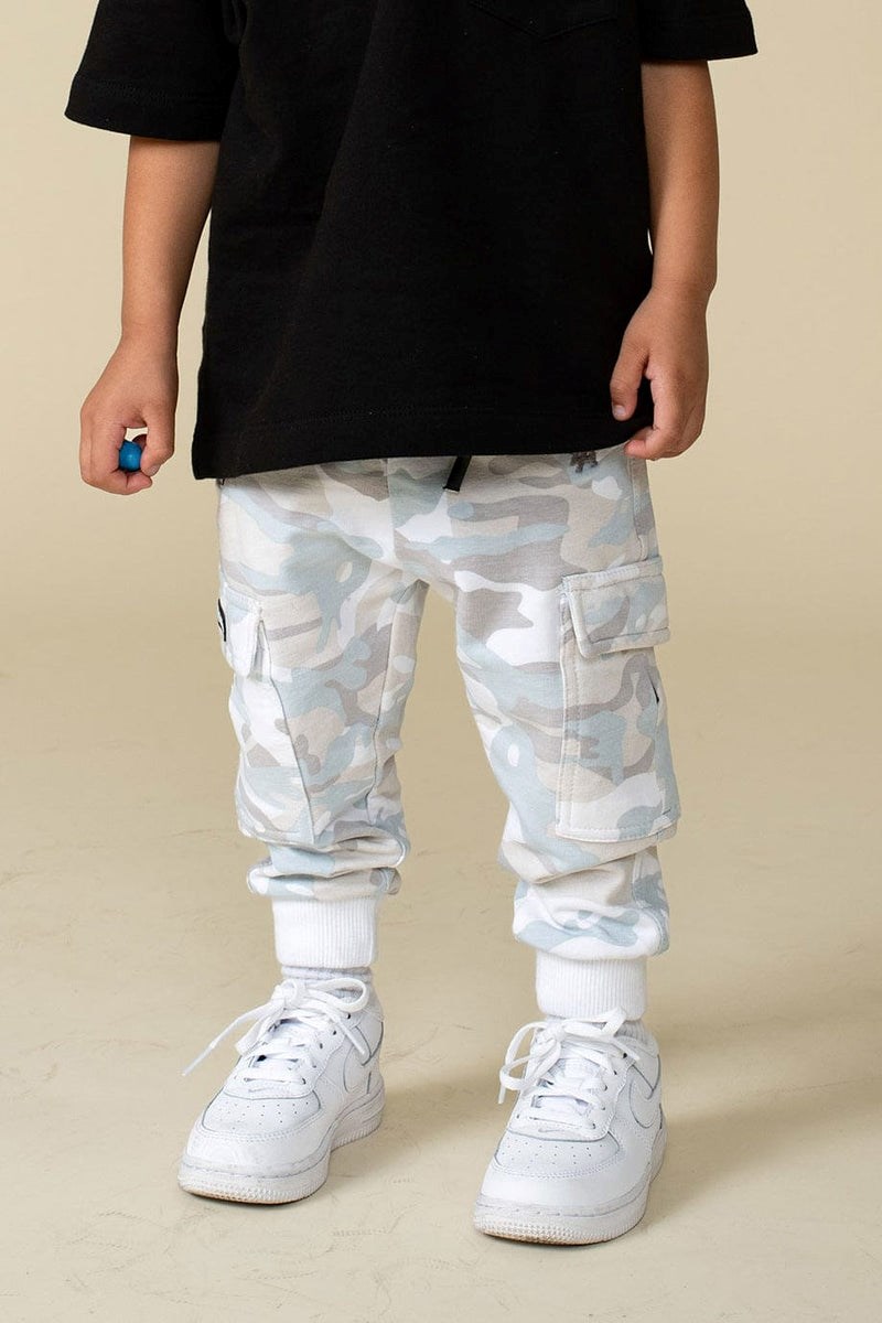 YoungLA L225 Cargo Joggers Camo Wit | 9208735-BT